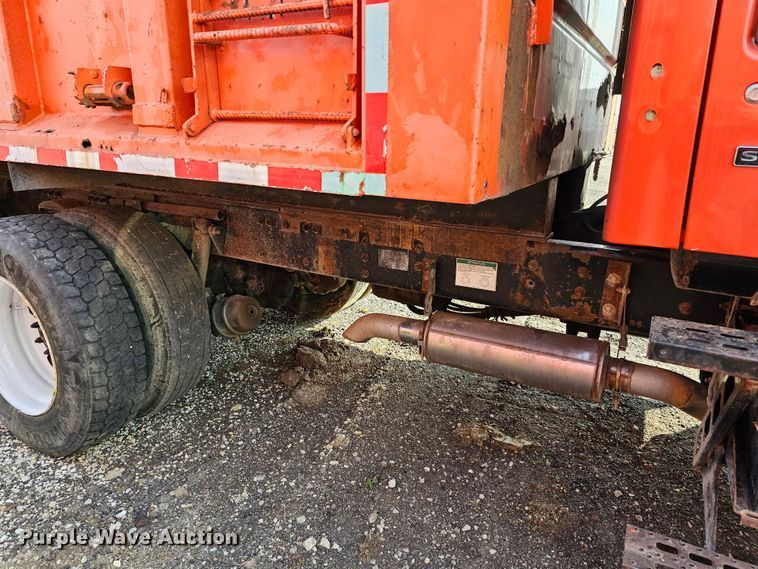 image for item MA9282 2001 Sterling L7500 dump truck