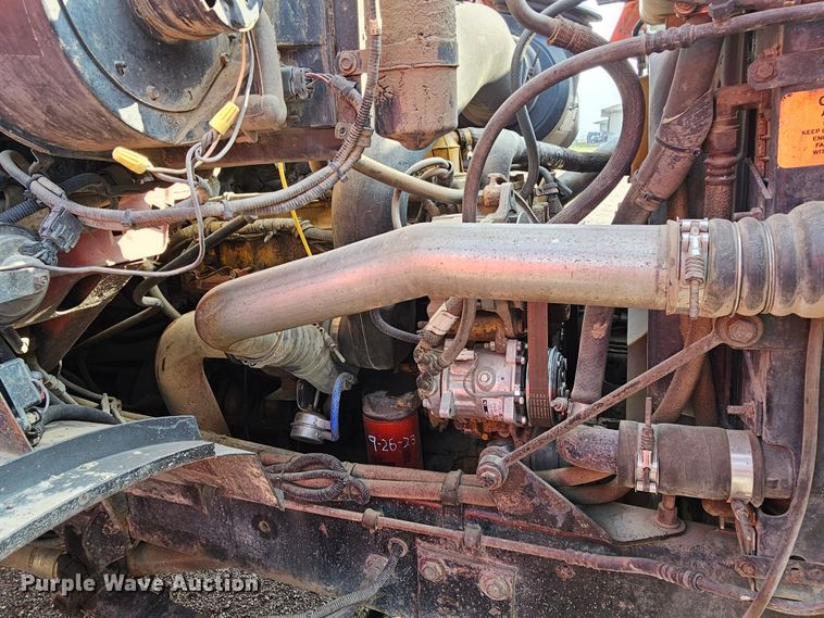 image for item MA9282 2001 Sterling L7500 dump truck