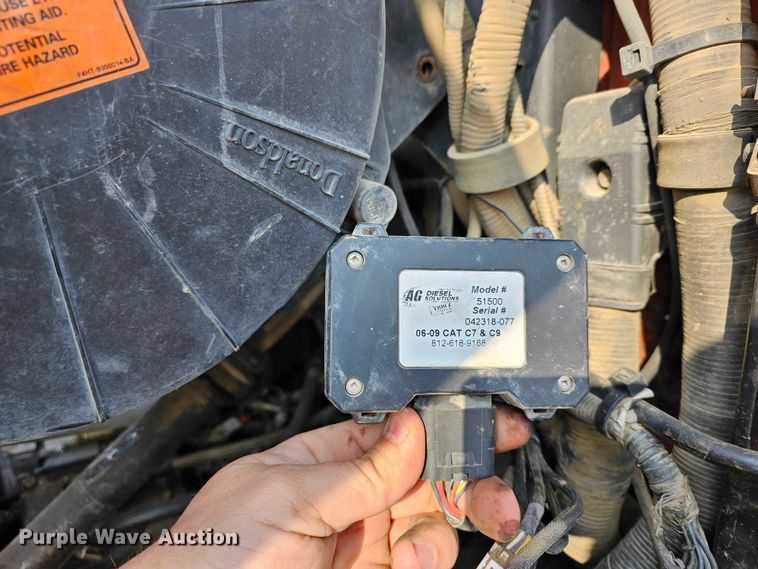 image for item MA9282 2001 Sterling L7500 dump truck