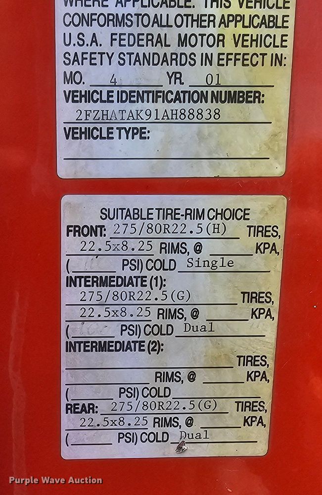 image for item MA9282 2001 Sterling L7500 dump truck