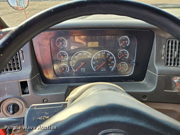 image for item MA9284 2003 Sterling  L7500 dump truck