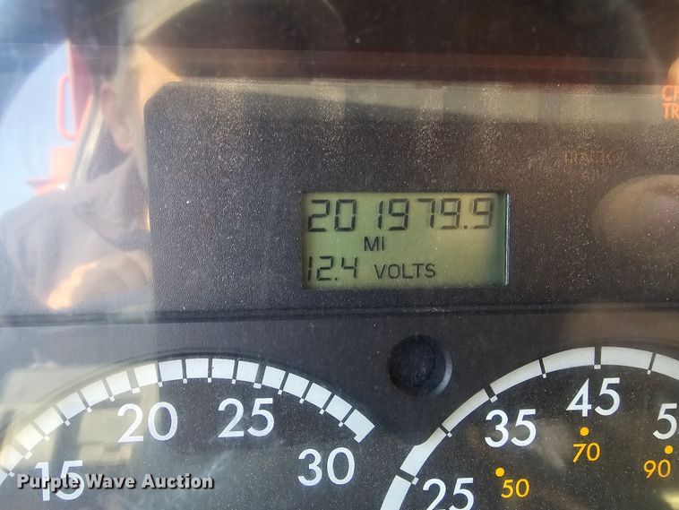 image for item MA9284 2003 Sterling  L7500 dump truck