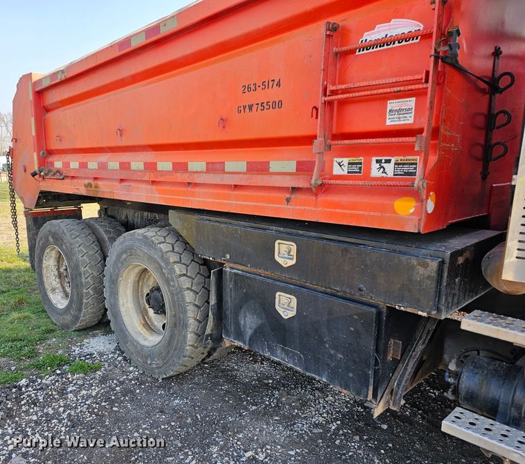 image for item MA9285 2006 Sterling L7500 dump truck
