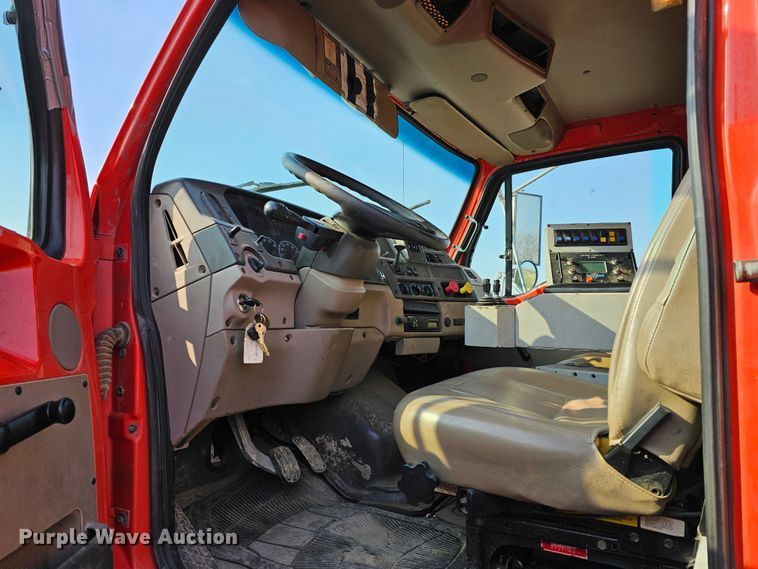 image for item MA9285 2006 Sterling L7500 dump truck