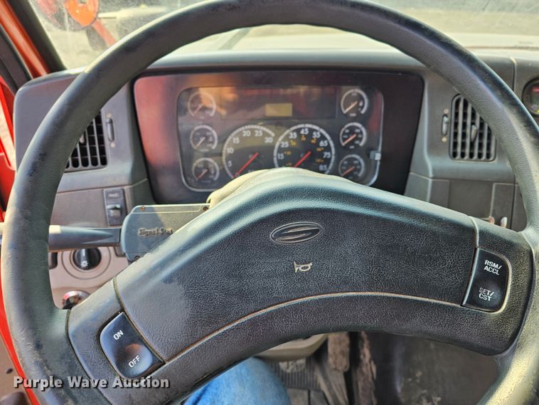 image for item MA9285 2006 Sterling L7500 dump truck