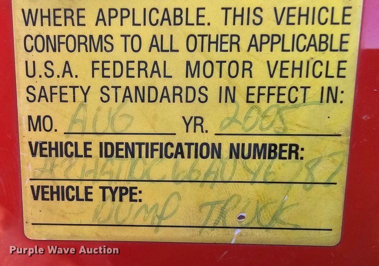 image for item MA9285 2006 Sterling L7500 dump truck