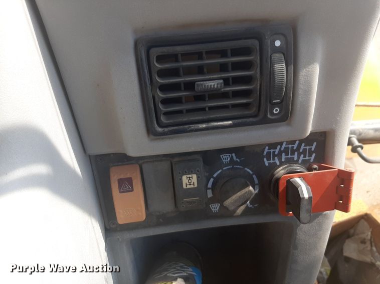 image for item MA9288 1998 JCB 214 backhoe