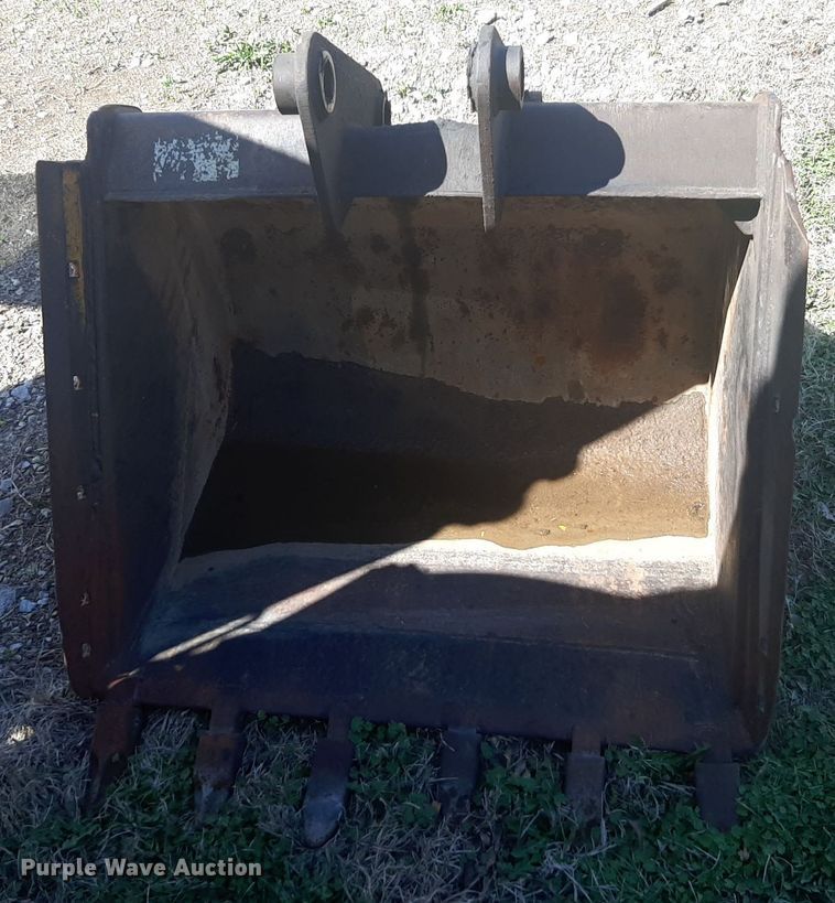 image for item MA9290 Backhoe bucket