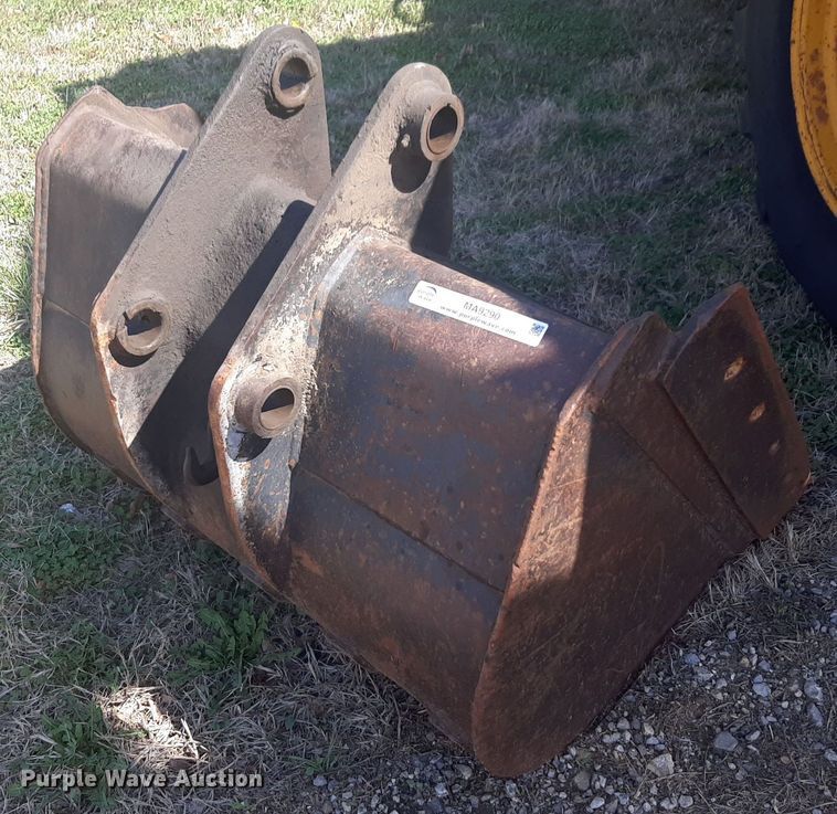 image for item MA9290 Backhoe bucket