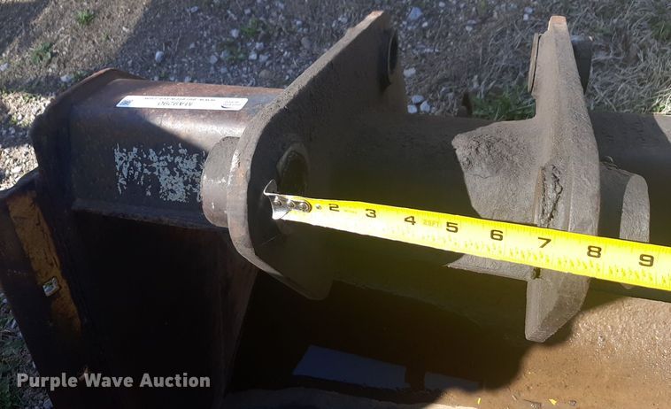image for item MA9290 Backhoe bucket