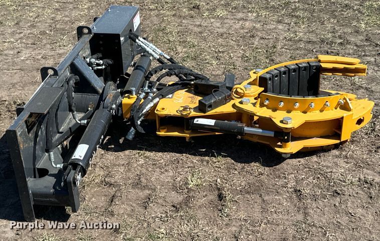 image for item ND9011 2023 LandHonor RG-11-5000G skid steer grapple