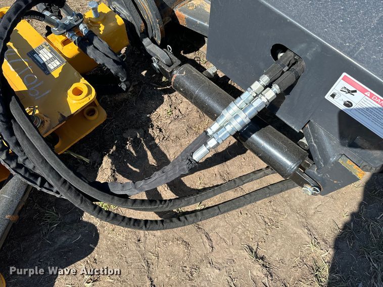 image for item ND9011 2023 LandHonor RG-11-5000G skid steer grapple