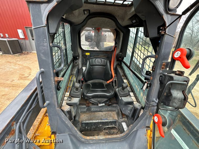image for item ND9051 2020 John Deere 332G skid steer loader