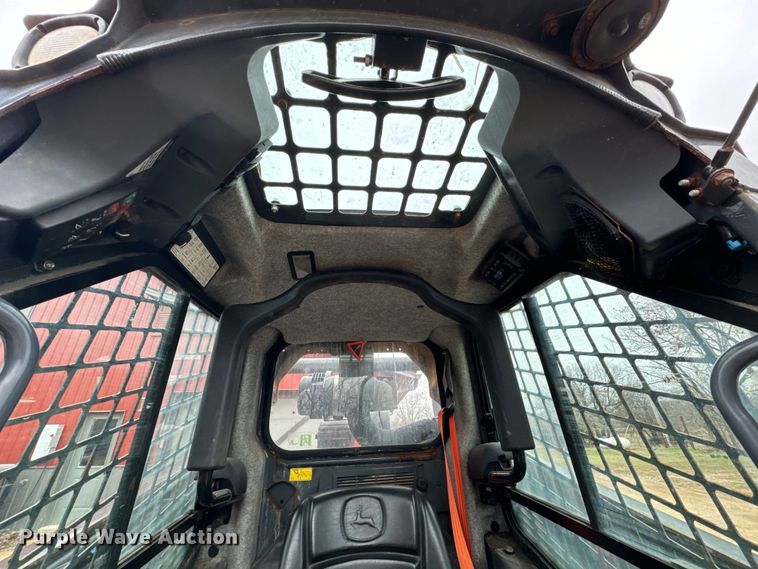 image for item ND9051 2020 John Deere 332G skid steer loader