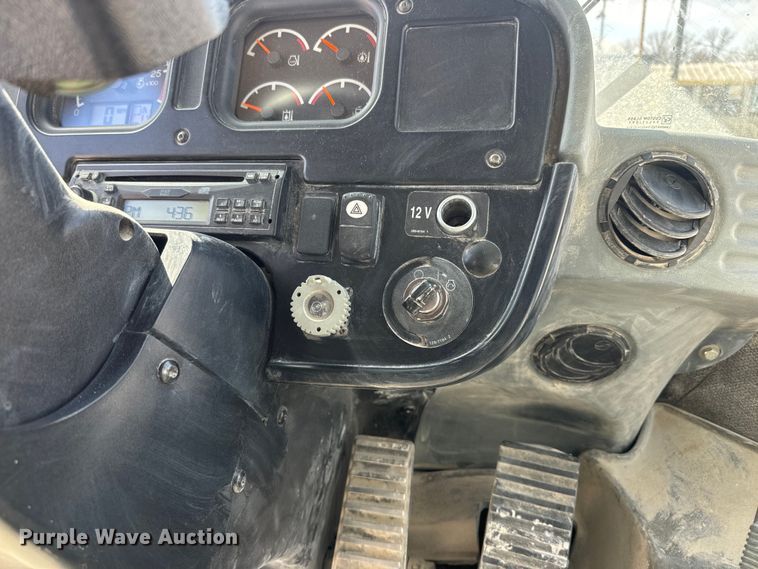 image for item NF9428 2007 Caterpillar 972H wheel loader