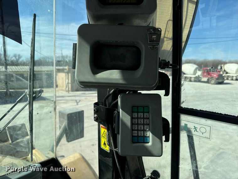 image for item NF9428 2007 Caterpillar 972H wheel loader