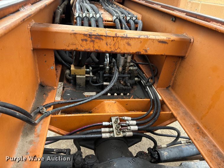 image for item NF9435 Lull 644B-37 telehandler