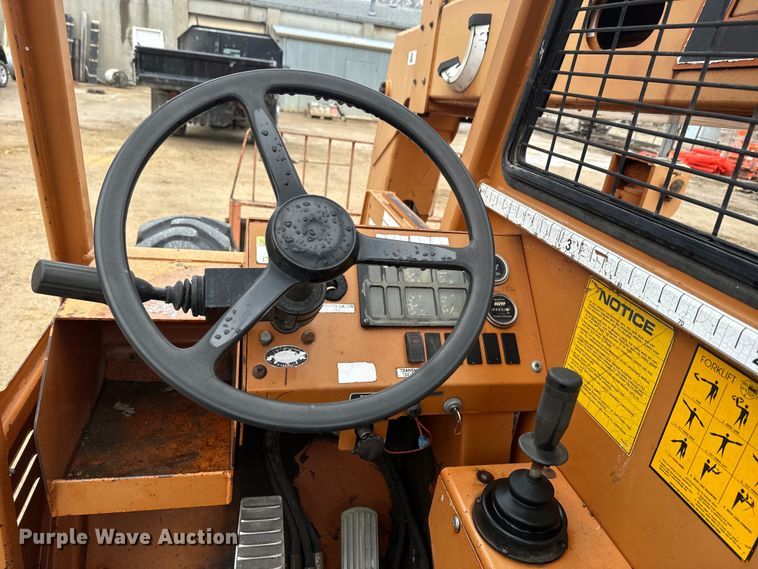 image for item NF9435 Lull 644B-37 telehandler