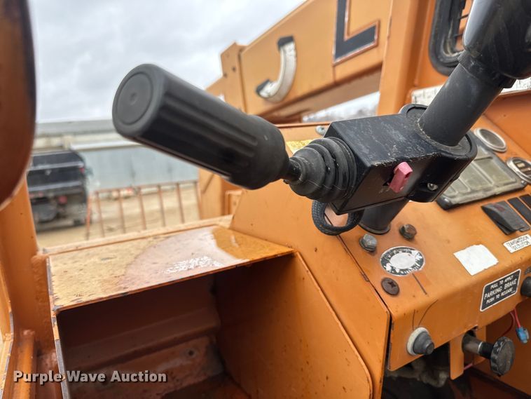 image for item NF9435 Lull 644B-37 telehandler