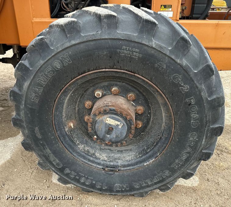 image for item NF9435 Lull 644B-37 telehandler