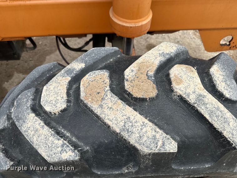 image for item NF9435 Lull 644B-37 telehandler