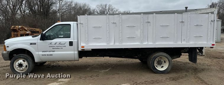 image for item NF9436 2000 Ford F550 Super Duty dump truck