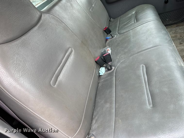 image for item NF9436 2000 Ford F550 Super Duty dump truck