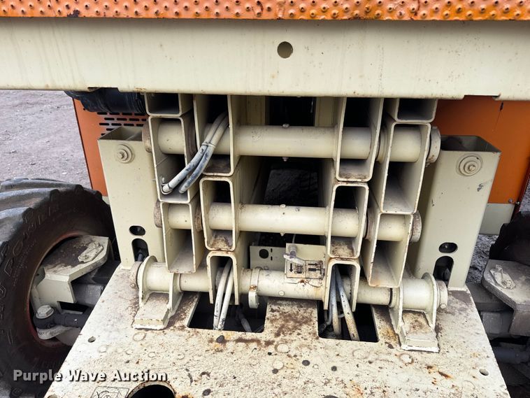 image for item NF9437 1998 JLG 25RTS scissor lift