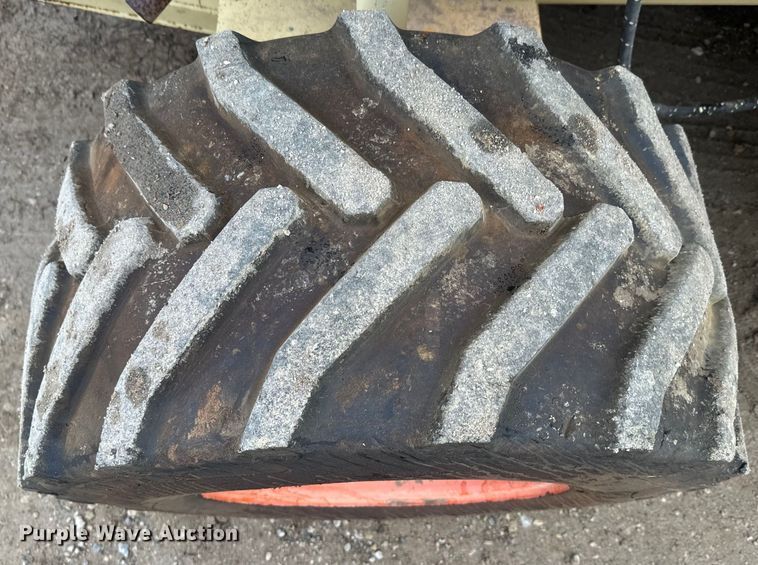 image for item NF9437 1998 JLG 25RTS scissor lift