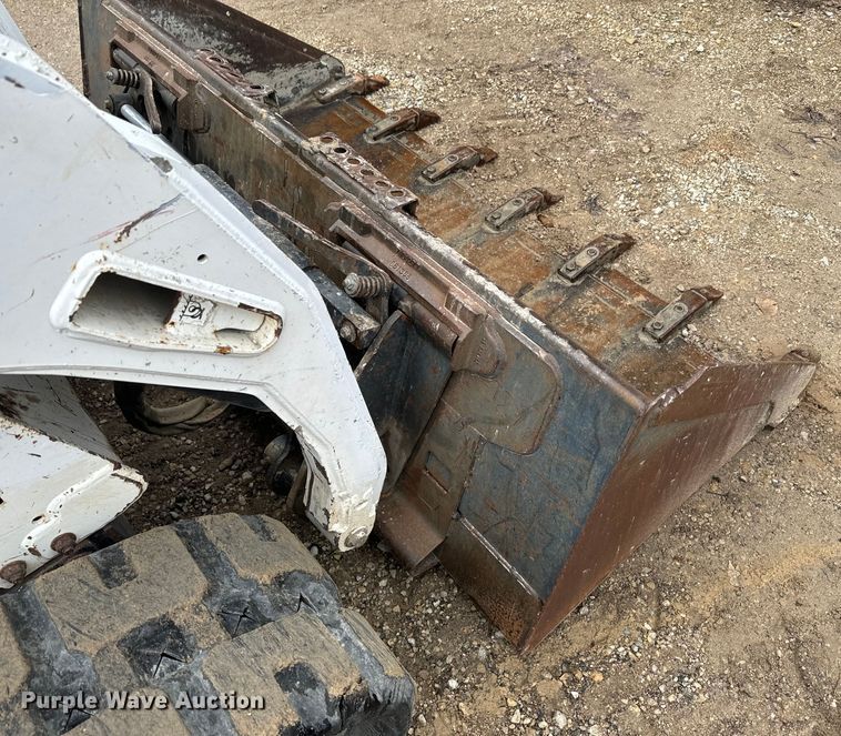 image for item NF9439 2009 Bobcat T190 tracked skid steer loader