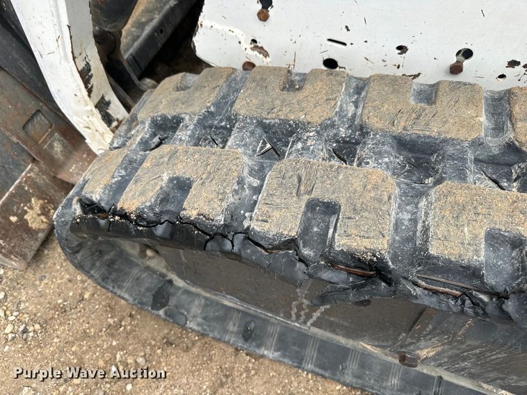 image for item NF9439 2009 Bobcat T190 tracked skid steer loader
