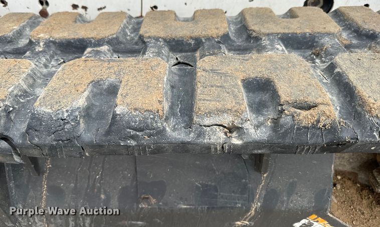 image for item NF9439 2009 Bobcat T190 tracked skid steer loader