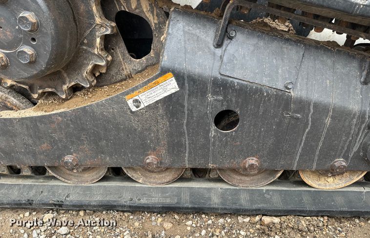 image for item NF9439 2009 Bobcat T190 tracked skid steer loader