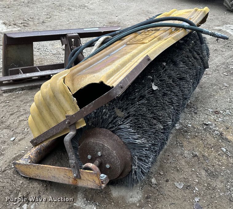 image for item NF9440 skid steer broom