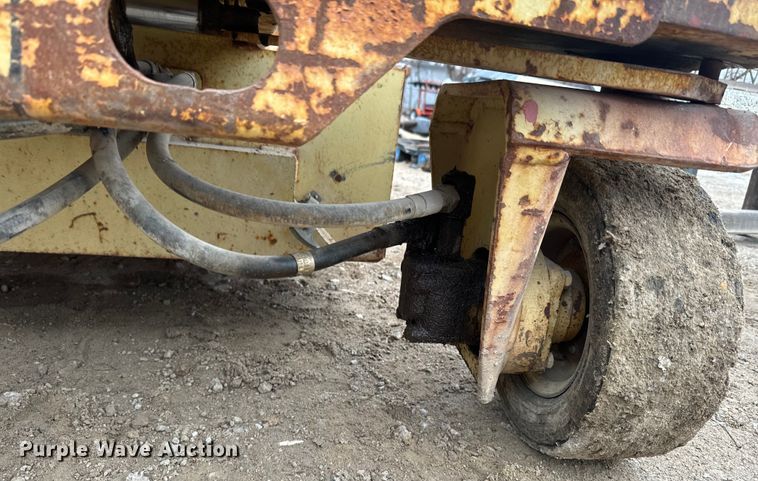 image for item NF9441 JLG CM-2558 scissor lift