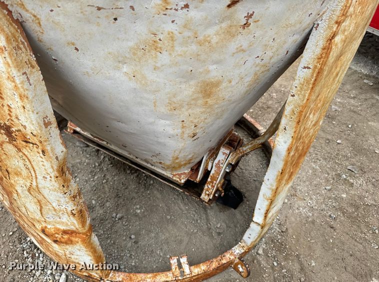 image for item NF9444 Concrete bucket