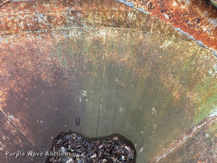 image for item NF9444 Concrete bucket