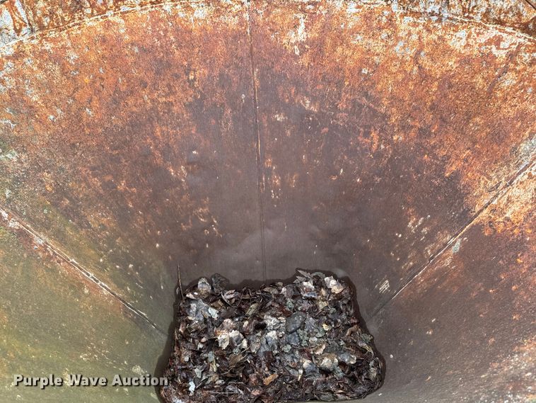 image for item NF9444 Concrete bucket