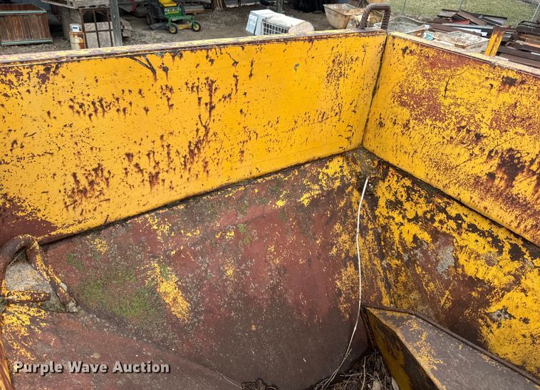 image for item NF9445 Concrete hopper