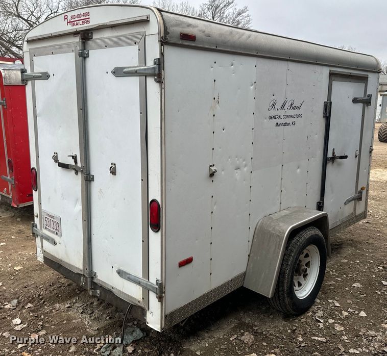 image for item NF9446 2000 Doolittle enclosed cargo trailer