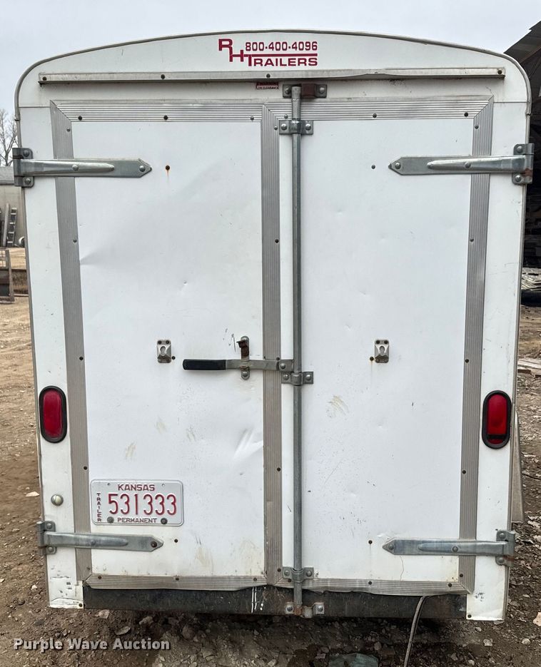 image for item NF9446 2000 Doolittle enclosed cargo trailer