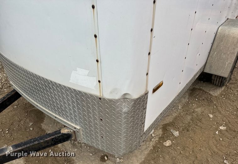 image for item NF9446 2000 Doolittle enclosed cargo trailer