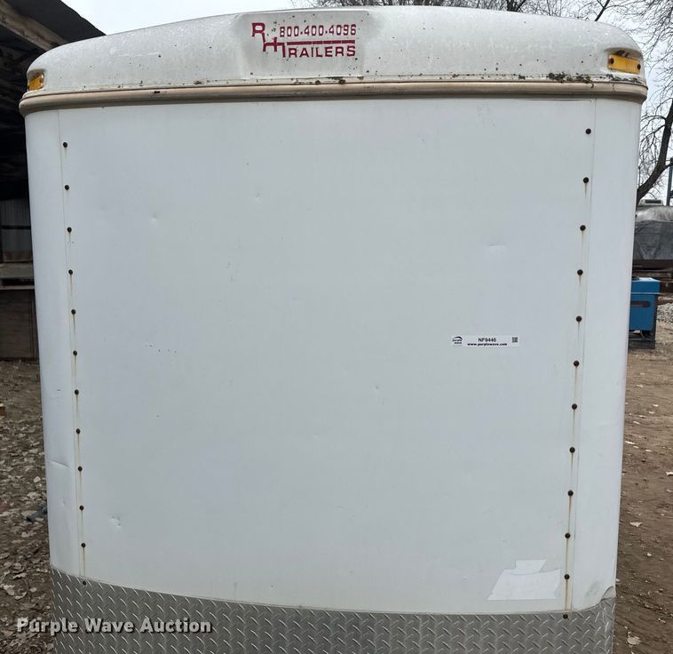 image for item NF9446 2000 Doolittle enclosed cargo trailer