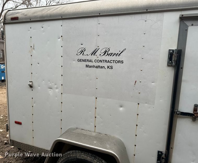 image for item NF9446 2000 Doolittle enclosed cargo trailer