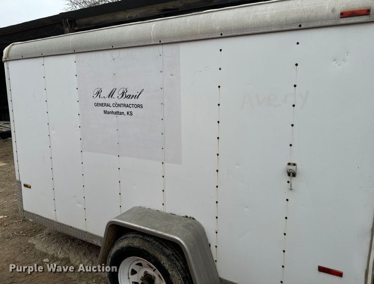 image for item NF9446 2000 Doolittle enclosed cargo trailer