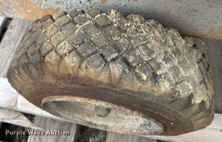 image for item NF9448 (3) Prime Mover concrete buggies 