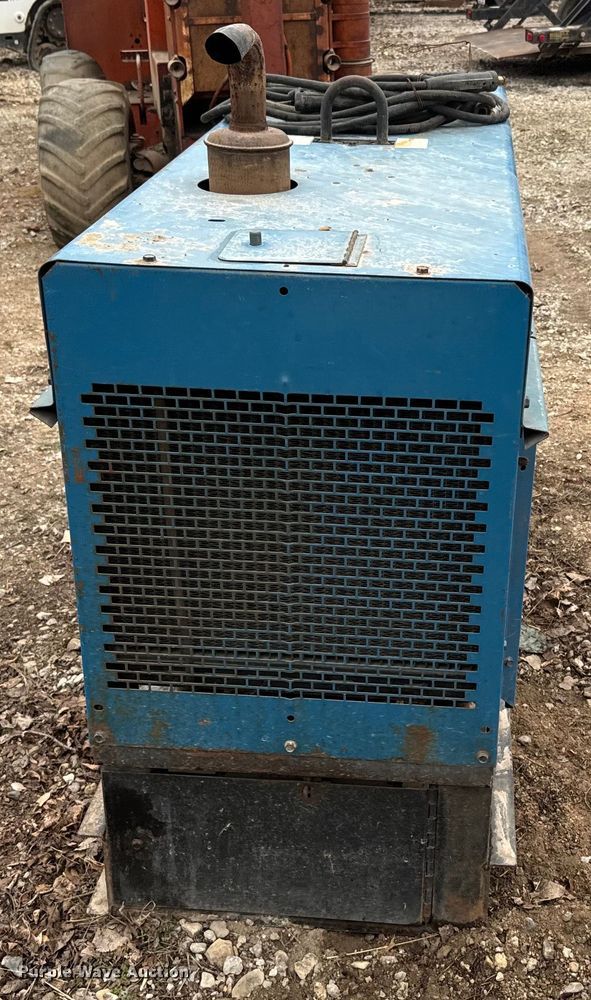 image for item NF9450 Miller Big 40G welder