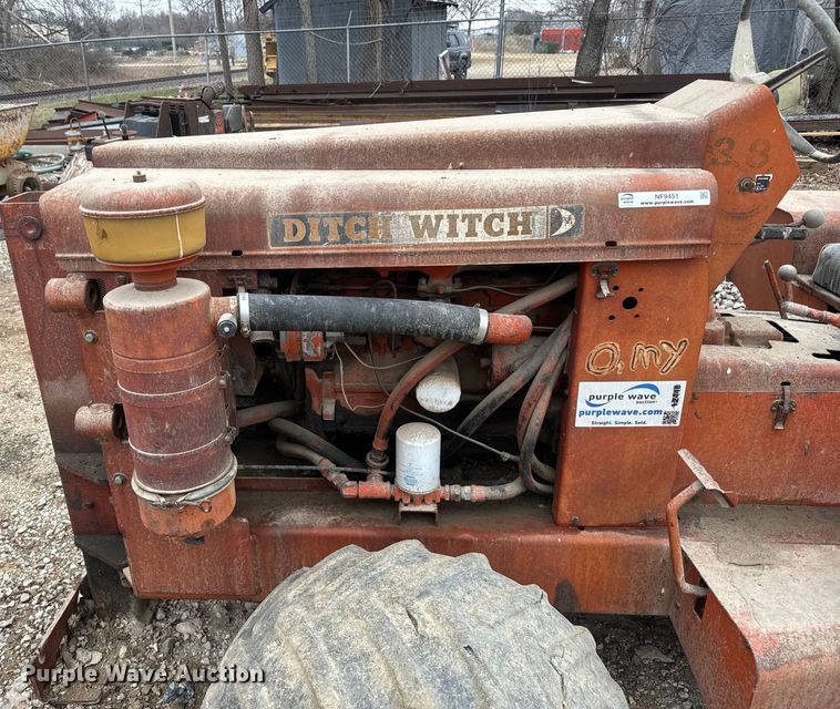 image for item NF9451 1979 Ditch Witch R65 trencher