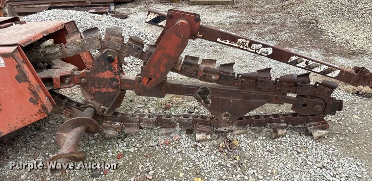 image for item NF9451 1979 Ditch Witch R65 trencher