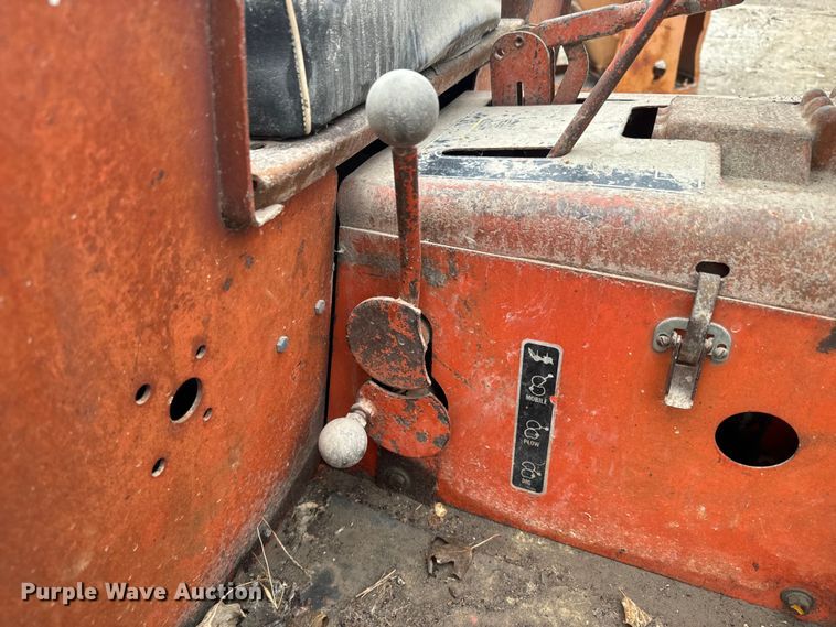 image for item NF9451 1979 Ditch Witch R65 trencher